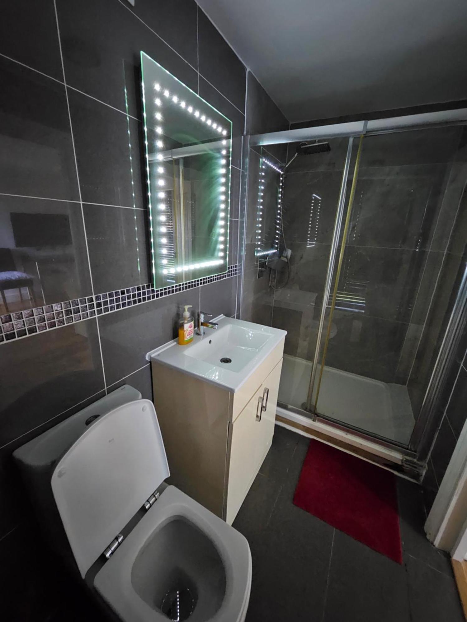 Snoozeden Westmead, Windsor Appartement Buitenkant foto